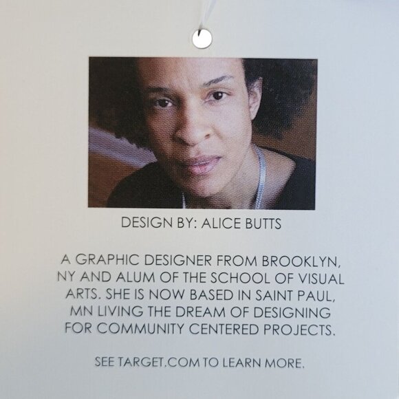 Everyone Welcome Pride Tee, Size XL NWT - Picture 4 of 9